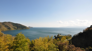 琵琶湖の風景（琵琶湖博物館金尾滋史氏提供）