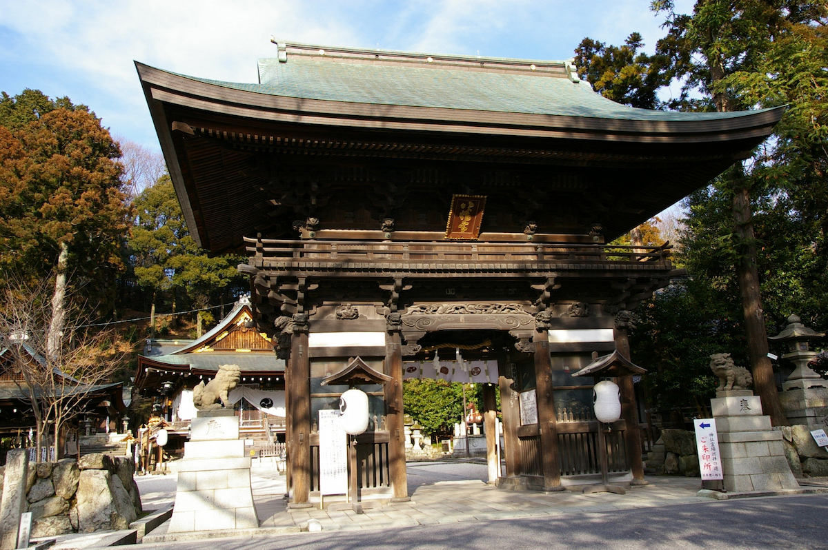 日牟禮八幡宮の詳細を表示