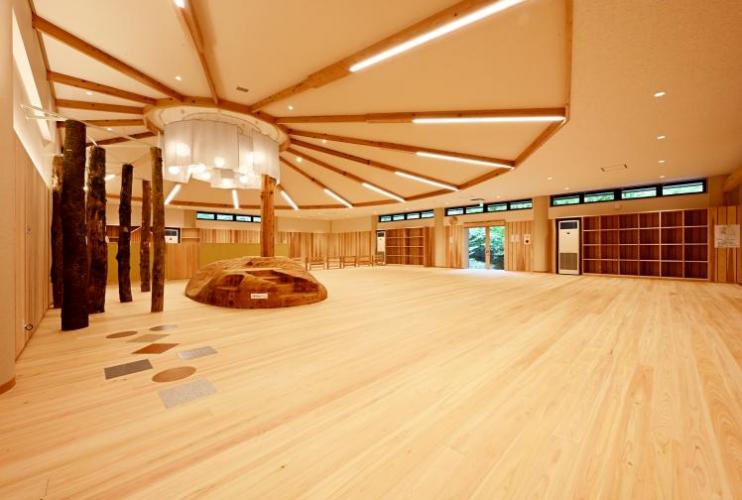 しがモックの内観