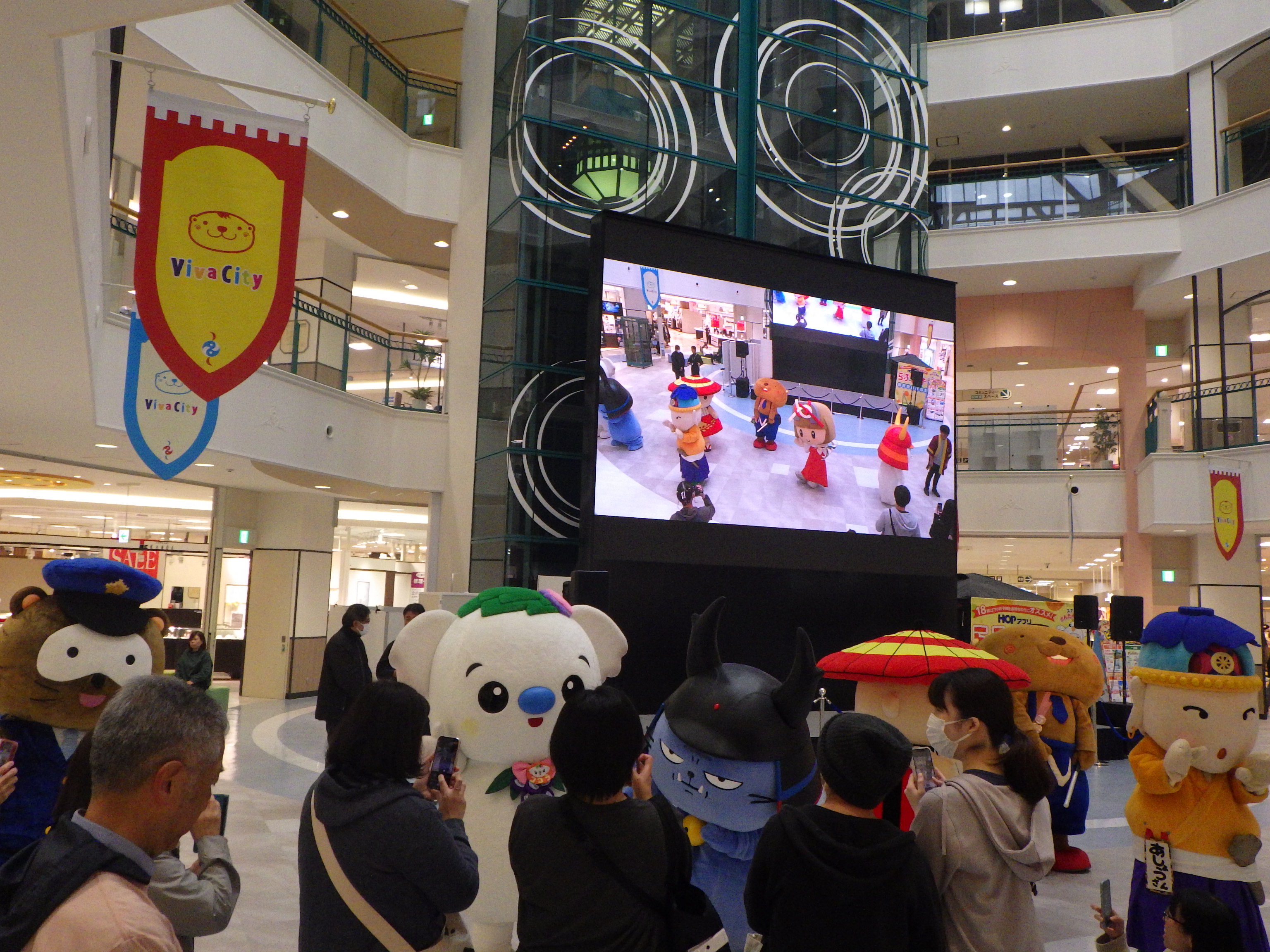 ゆるキャラたち