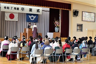 令和七年度卒業式