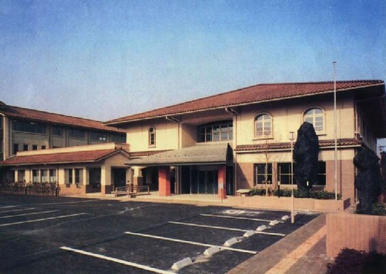 彦根子ども家庭相談センター建物写真