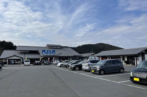 写真:道の駅「あいの土山」外観