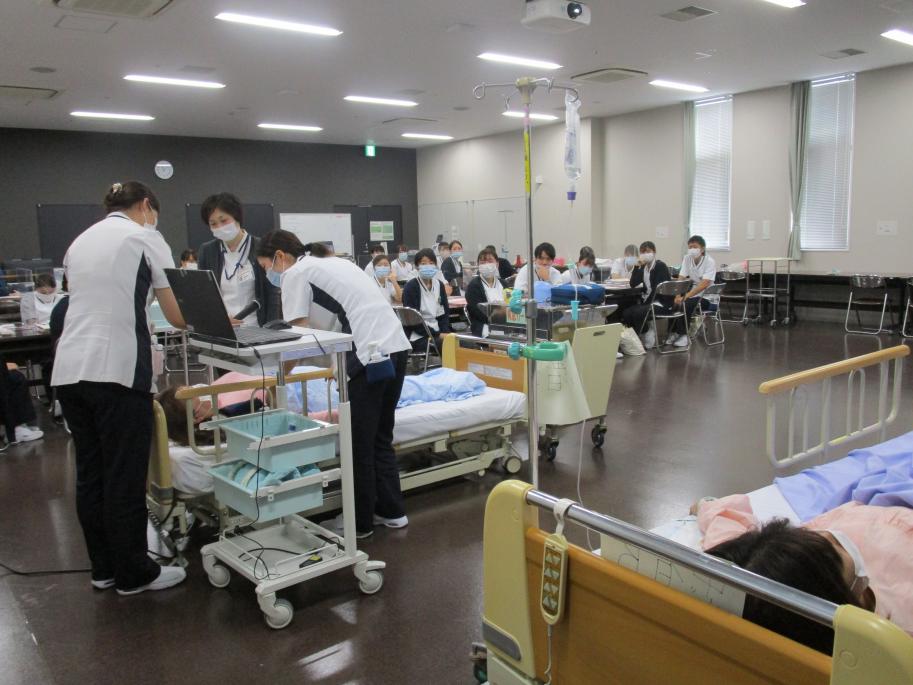 新人看護職員教育プログラム6か月研修の様子3