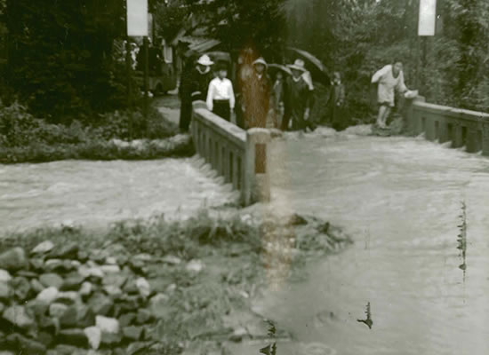 昭和34年台風7号の水害写真
