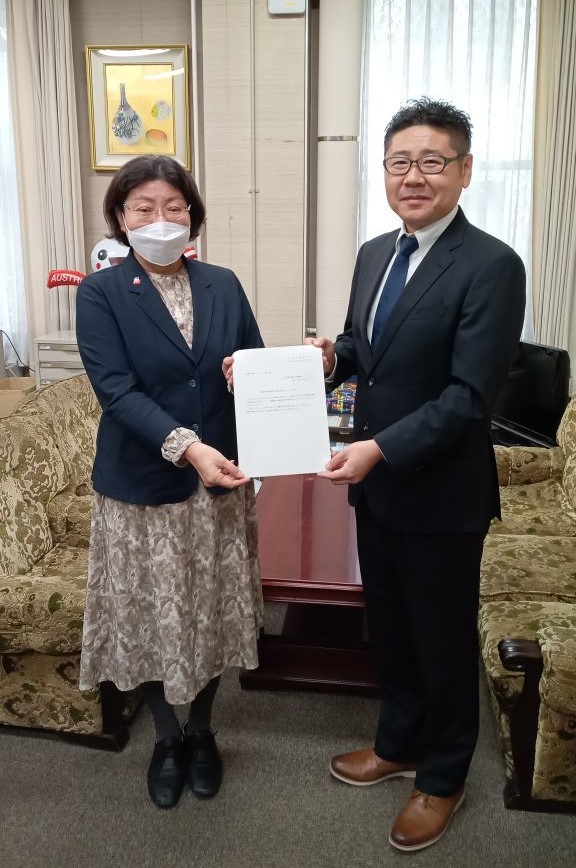 答申の様子1
