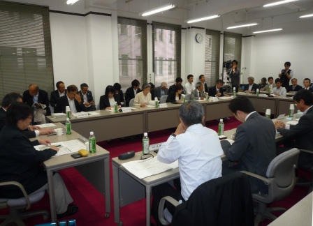 審議の様子3