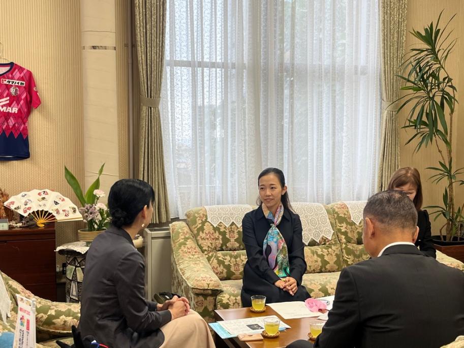 落合氏表敬訪問①