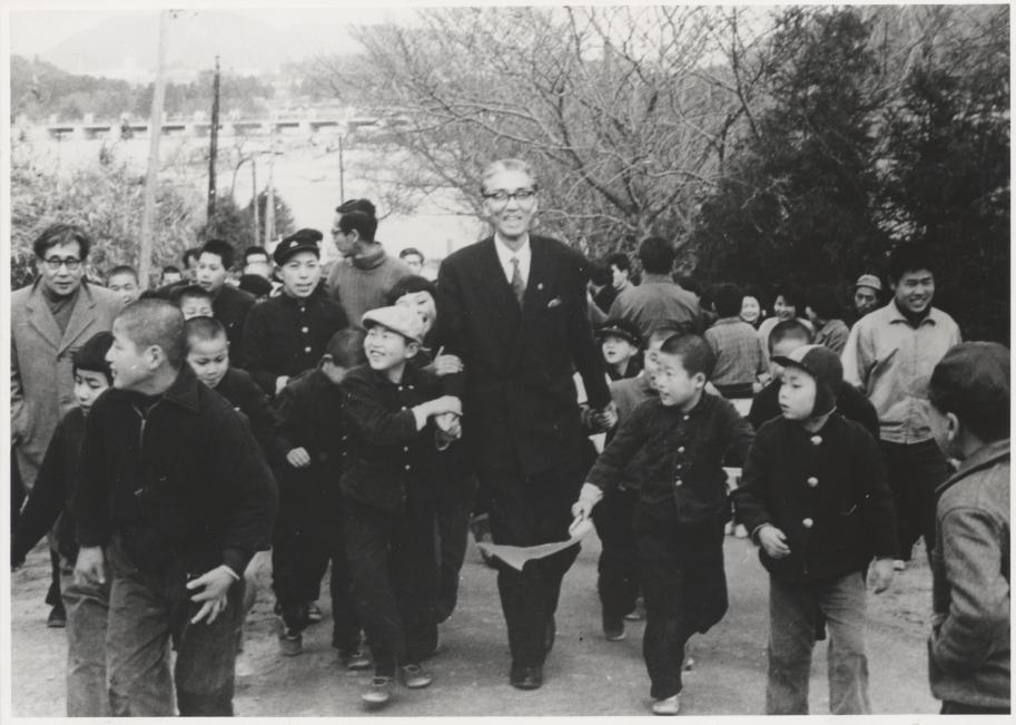 帰園の糸賀園長 1961年2月14日