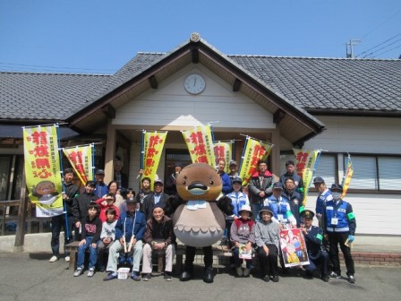 高島地域(道の駅マキノ追坂峠から小荒路地区)での「詐欺用心」啓発の様子2