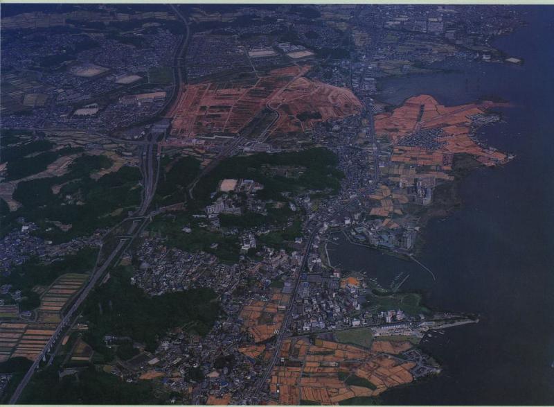 上空から見た「雄琴地区」