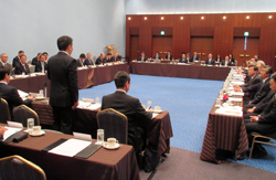 商工会議所会頭・副会頭会議に出席