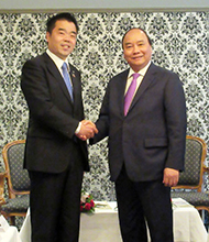 ベトナム社会主義共和国・フック首相と面会