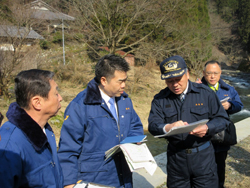 山間部に位置する今津町天増川区を訪問