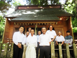 思子淵神社