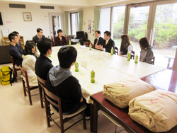 「湖国寮」を訪問