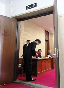 県議会2月定例会議の一般質問1日目