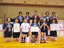 「第41回滋賀県知事杯争奪平和堂ママさんバレーボール大会」の決勝戦を観戦