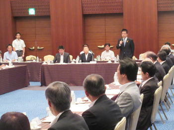 近畿2府8県議会議長会議