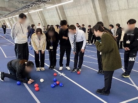 新規採用職員研修・歓迎会の様子3