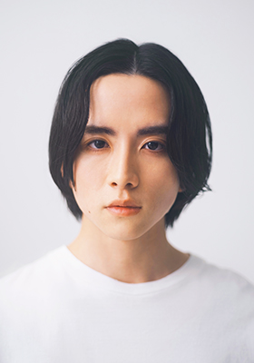 •板垣 李光人さん（俳優）